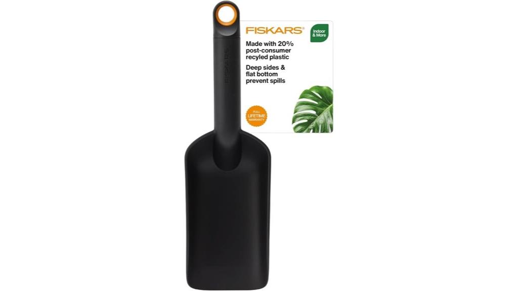 garden soil scoop