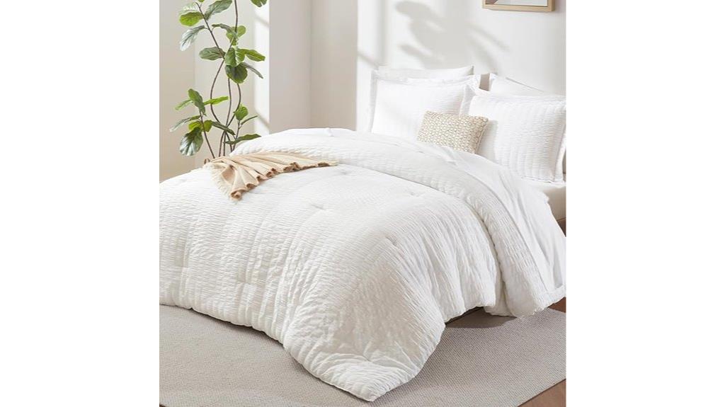 luxurious queen bedding set