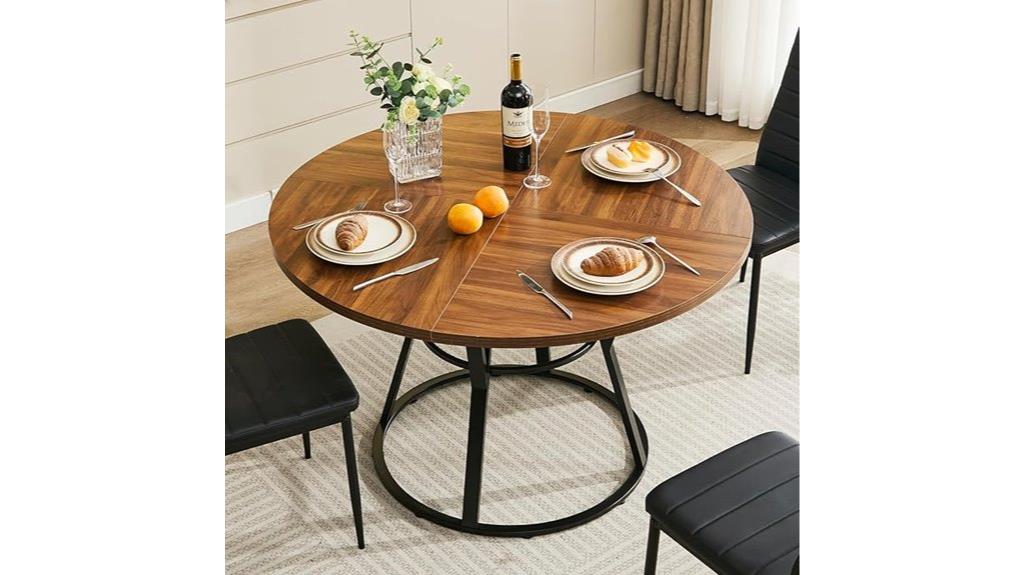round dining table