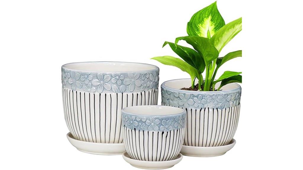 set of 3 ceramic pots