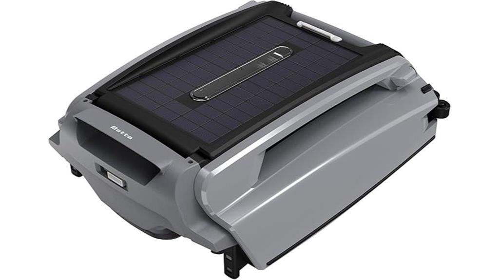 solar powered robotic skimmer