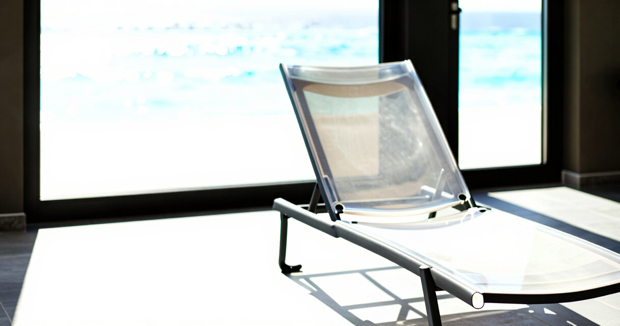 4 Best Luxury Pool Lounge Chair in 2026